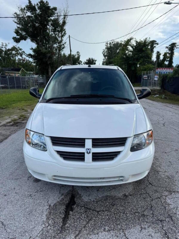 dodge grand caravan 2005 1D4GP24R85B388804 image dodge grand caravan 2005 1D4GP24R85B388804 image